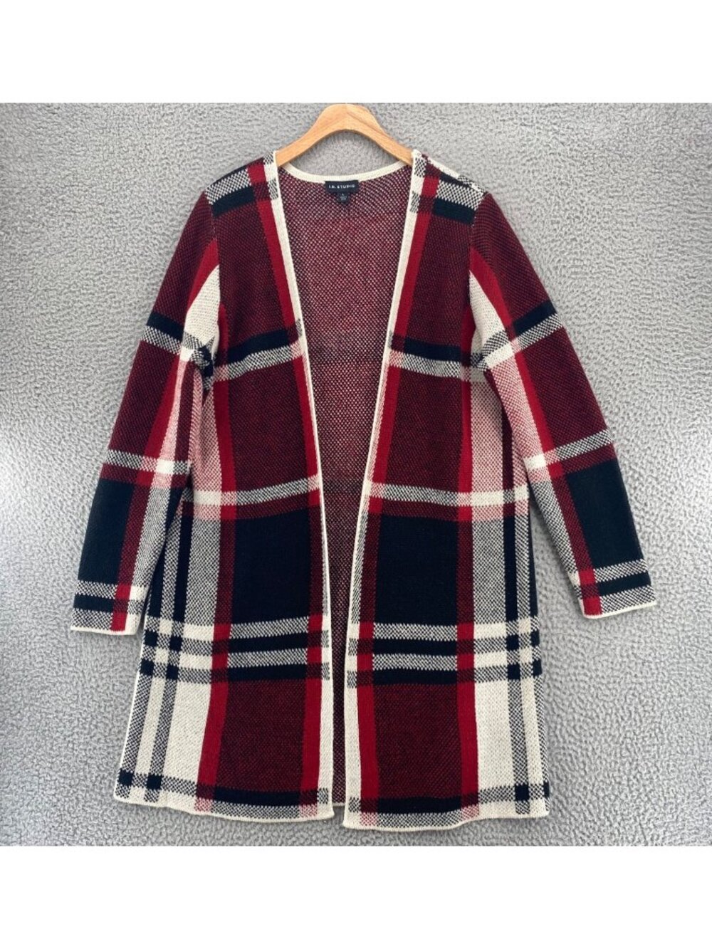 IN Studio Sweater Womens Large Red Plaid Long Line Cardigan Long Sleeve Holiday